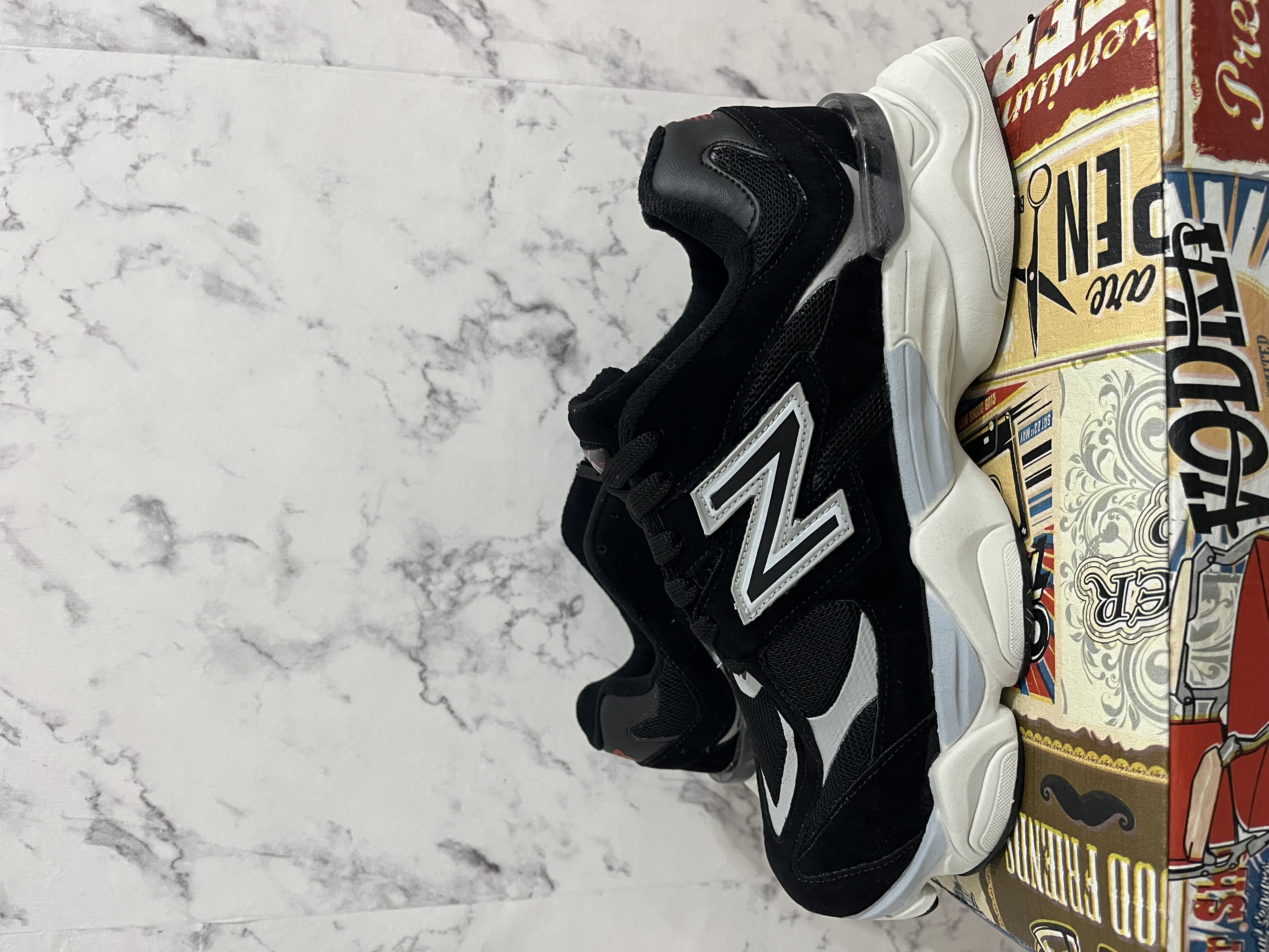 New Balance 9060 Preto